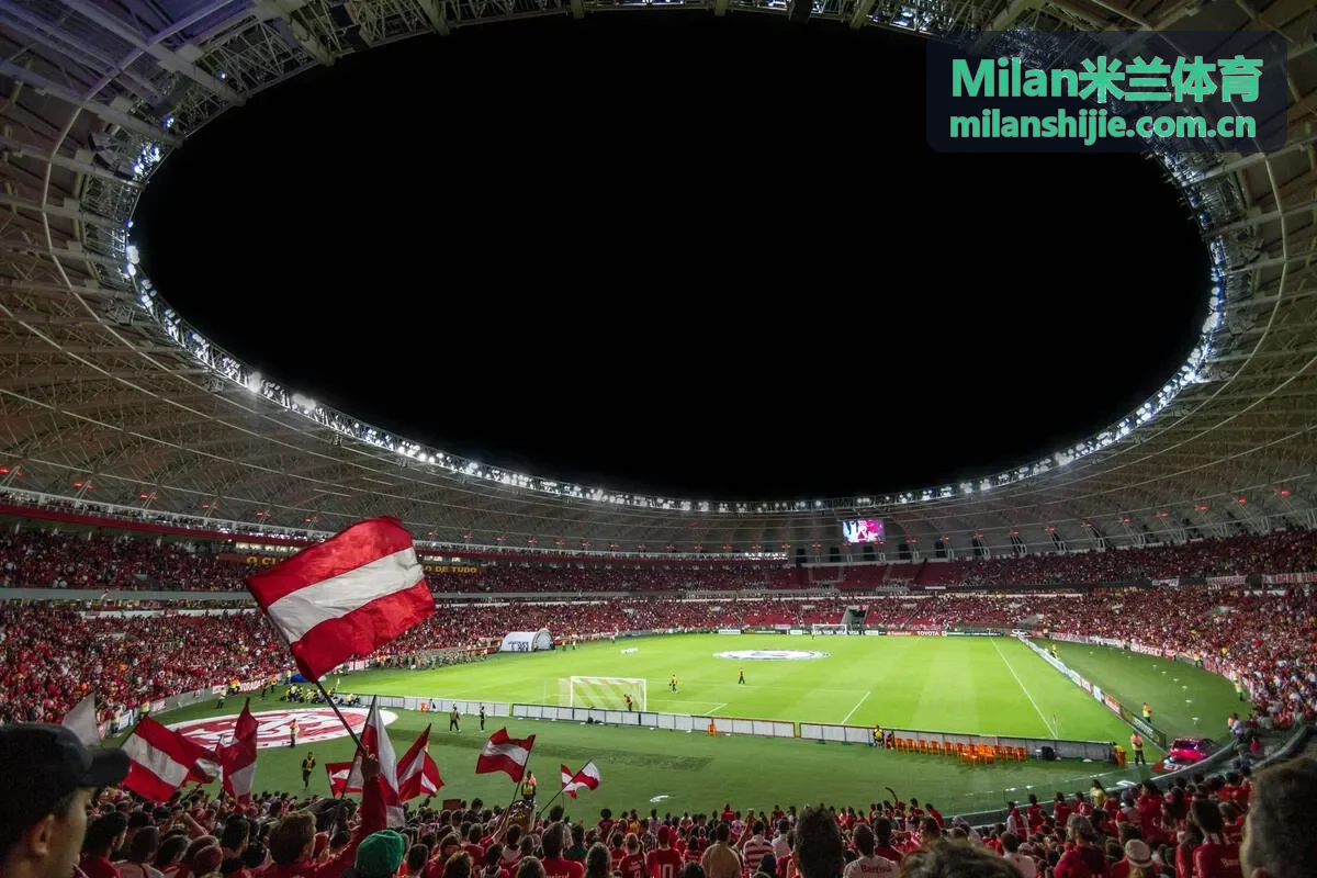 Milan米兰体育时装创意总监